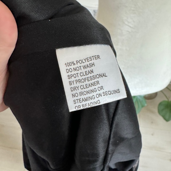 Ieena for Mac Duggal Black Ruched Jersey Gown - Picture 10 of 12